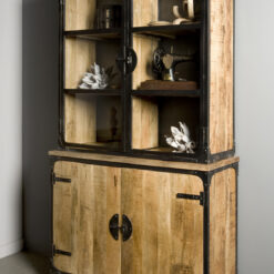 Alternative view of Bologna Vitrinenschränke