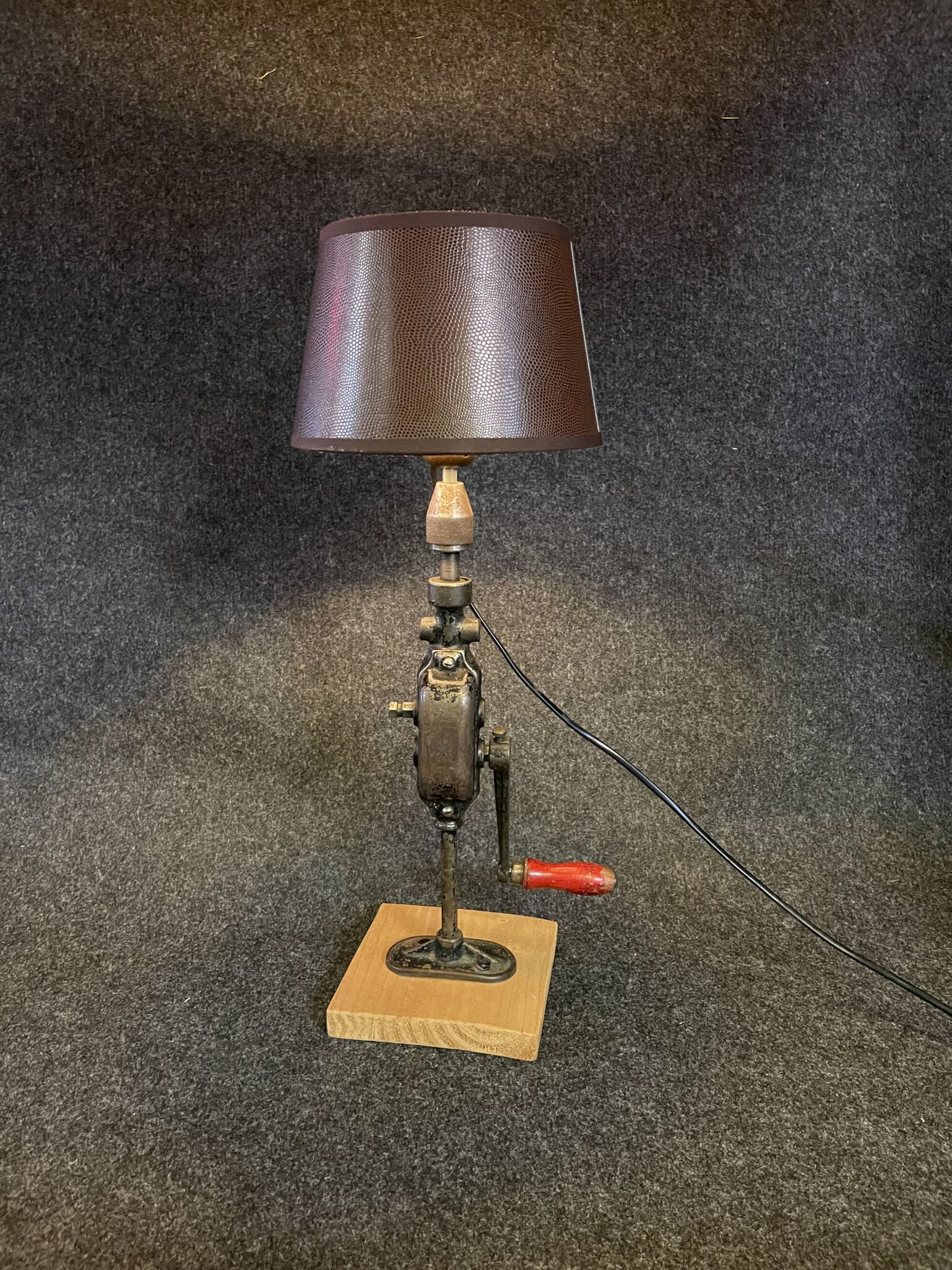 Lampe Handbohrmaschine - Image 3
